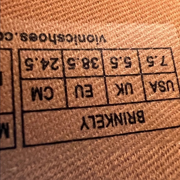 Women’s Brinkley Vionic leather shoes - Picture 4 of 5